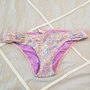VS bikini bottoms